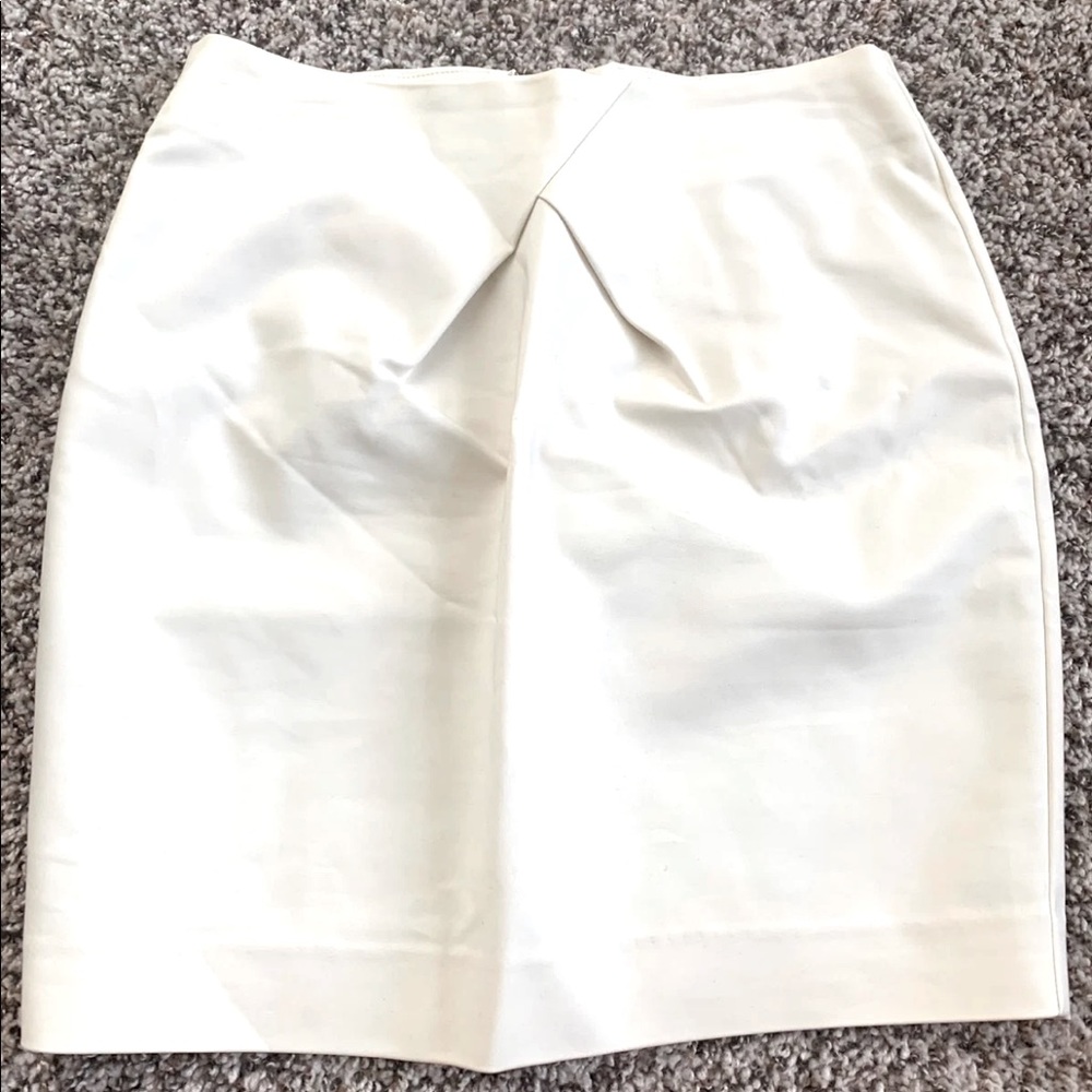 High waist ivory skirt